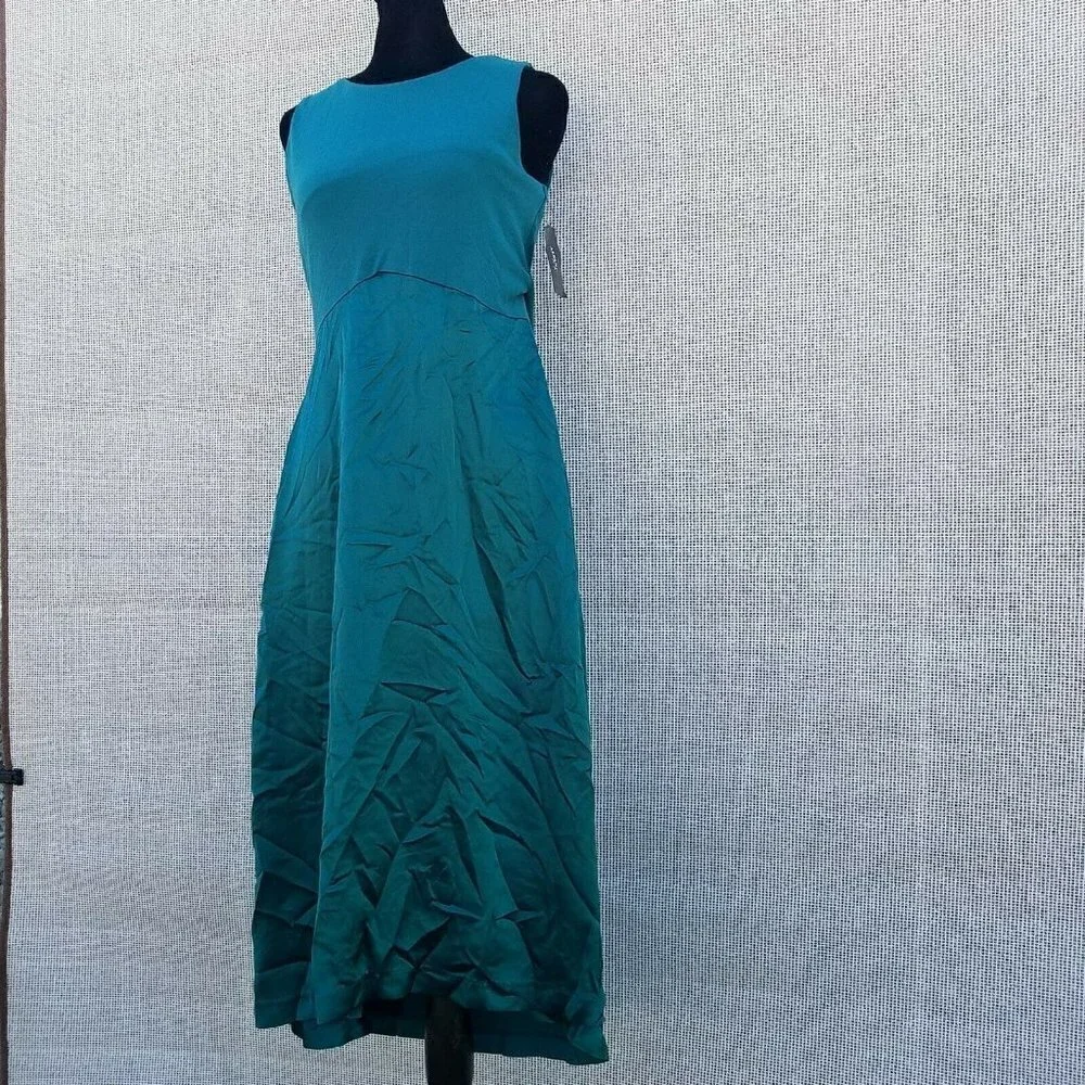 Alfani Fitted Flare Asymmetrical Dress Women's. Emerald Safari. Size XS. NWT $89
